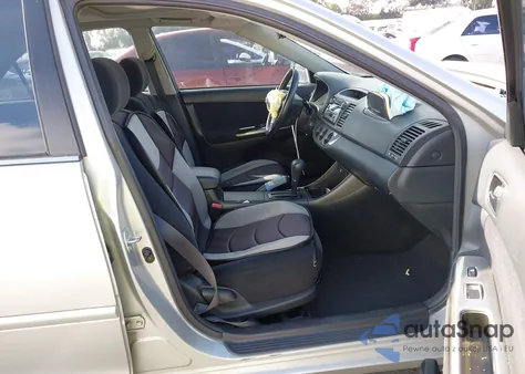 2002 Toyota Camry Se from USA, damaged, VIN 4T1BE32K02U048955